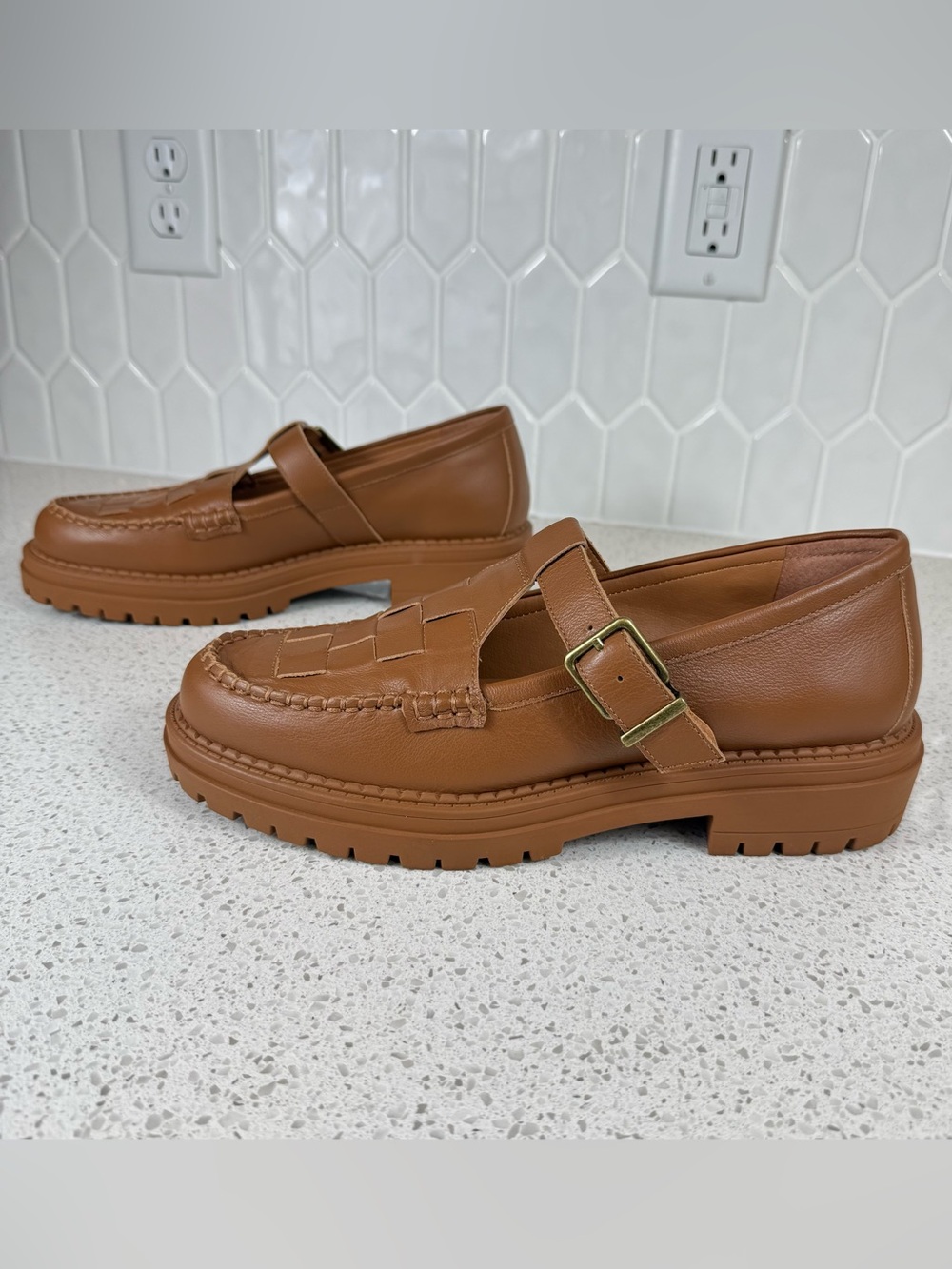 Chelsea & Violet T-Bar Loafer’s Tan Platform Mary Jane Women’s Size 9.5 - Picture 1 of 11